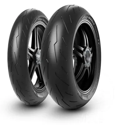 Immagine prodotto di Pneumatico posteriore PIRELLI Diablo Rosso IV 150/60ZR17 66W TL
