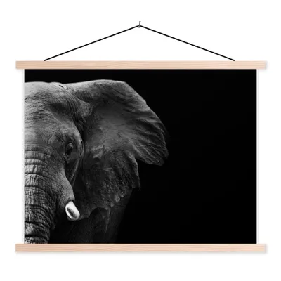 Produktbild von MuchoWow® Textilposter Tiere - Elefant - Wild - Schwarz - Weiß 40x30 cm mit holzfarbenen Rahmen - Bilder