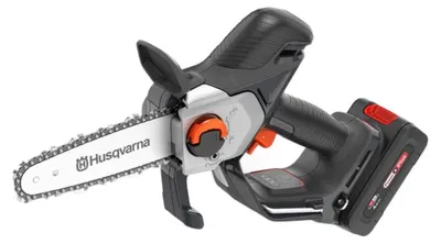 Produktbild von Akku-Kettensäge Husqvarna Aspire P8X-P4A mit Akku P4A 18-B72 PowerPlus und Ladegerät P4A 18-C100