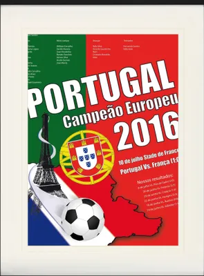 Obrázok produktu pre Futbalový obraz v rámčeku s elegantným paspartou | Nástenné umenie | V rámčeku - Portugalsko Campeão Europeu, Majster Európy 2016 (80 x 60 cm)