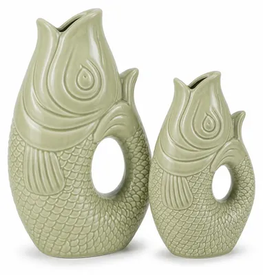 Produktbild von Fischvasen salbei - Porzellanvase in Karpfenform 2er Set (16 + 22 cm)