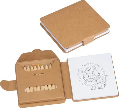 Produktbild von Malbuch mit 12 Buntstiften