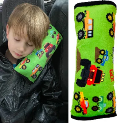 Produktbild von HECKBO Monster Truck Auto Schlafkissen für Kinder - maschinenwaschbar – kuschelweich hochwertiges Auto Gurtkissen, Gurtschoner, Gurtkissen, Gurtschutz, Auto Kissen, Reisekissen, Urlaub - 30cm x 12cm