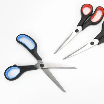 Productafbeelding van INF Multifunctionele schaar met ultrascherpe 2,5 mm dikke bladen en comfortabele zachte handgreep