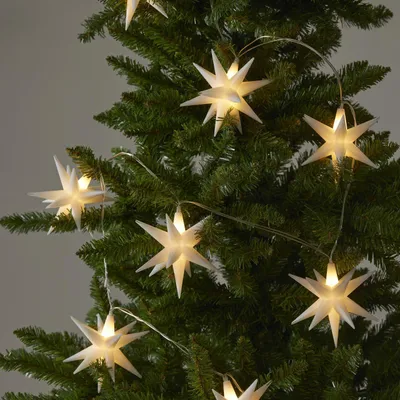 Produktbild von Batteriebetriebene Lichterkette ,December' mit 8 3D-Sternen, Timer, warmweiße LEDs, L 210cm, Ø 10cm