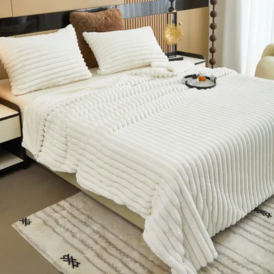 Produktbild von Kuscheldecke Flauschig Decke Fleecedecke – Weiche Warme Grobe Korddecke Gemütlicher Überwurf Für Bett und Couch, Beigeweiß, 160 x 200 cm