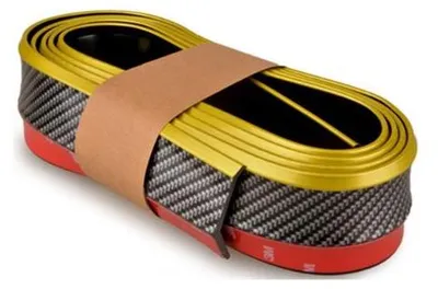 Obrázek produktu pro Univerzální spoiler na nárazníky a prahy, karbonový se zlatým pruhem, 5 cm x 2,5 m