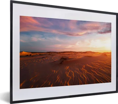 Produktbild von MuchoWow® Gerahmtes Poster Sand - Landschaft - Himmel - Wüste 40x30 cm - Poster mit Schwarzem Bilderrahmen Wandposter Rahmen Foto Bilder - Bilderrahmen - Poster im Rahmen