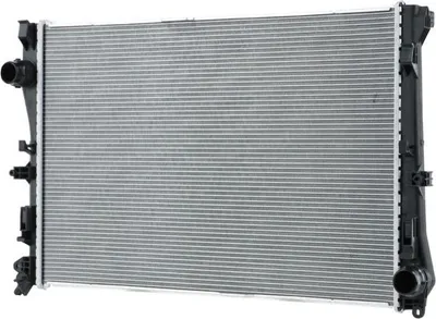 Immagine prodotto di Radiatore raffreddamento motore alette di raffreddamento saldate 640 x 440 mm HELLA per MB CLASSE C, tra gli altri