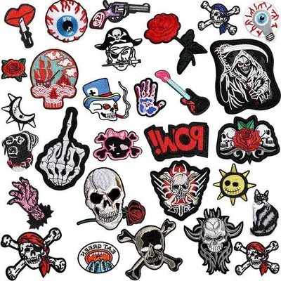 Obrázok produktu pre Sada 30 punkrockových nášiviek s motívom lebky na Halloween