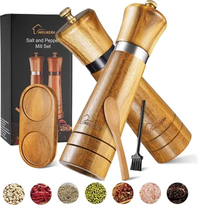Produktbild von Salz und Pfeffermühle Holz − 22cm Manuelle Gewürzmühle 2er Set mit verstellbarem Keramikmahlwerk − Pfeffer und Salzmühle als Gewürzmühlen Set + Untersetzer