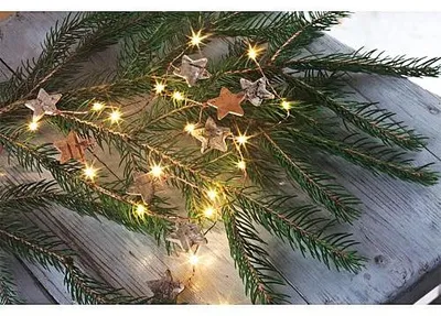 Imagen del producto de Guirnalda de luces LED con estrellas de madera, modelo 520460