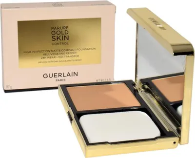 Produktbild von Guerlain Parure Gold Skin Control, Kompaktes Gehäuse, Pulver, Jeder Hauttyp, Aufhellend, Aufpolsterung, Glättend, Mittel, Neutral