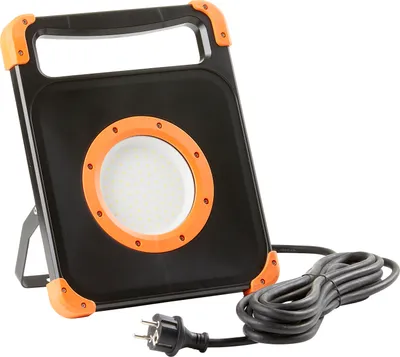 Produktbild von LED Baustrahler 50W mit stabilem Standgestell rückseitige Steckdosen 5m Kabel 4000K Ein/Aus Schalter