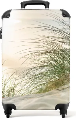 Produktbild von NoBoringSuitcases.com - Koffer Strand weiß - Passt in 55x40x20 cm und 55x35x25 cm - Reisetasche - Trolley Handgepäck - Koffer auf Rädern für Erwachsene - Weiße Wochenendtasche - Fotokoffer - Reisekoffer auf Rädern - Rollkoffer leicht - UrlaubsartikelHandgepäck Koffer 55x35x20 cm, 36L,