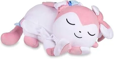 Produktbild von Pokémon Center Schlafendes Feelinara (Sleeping Sylveon) PokéPlüsch – 50 cm