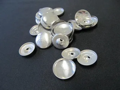 Produktbild von 30 Rohlinge für Knopfmaschine Knöpfe Stoffknöpfe Knopf Button Maker Rohling 25mm