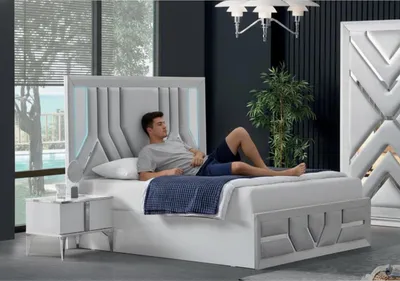 Obrázok produktu pre Moderný nočný stolík s praktickým úložným priestorom a elegantným dizajnom