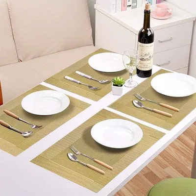 Produktbild von Famanu Platzsets 4 Stück - Antirutsch, Gold, PVC, hitzebeständig, abwaschbar