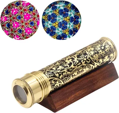 Productafbeelding van Handgemaakt messing caleidoscoop voor volwassenen Ontdek eindeloze kleuren met lampworking glazen kralen met houten