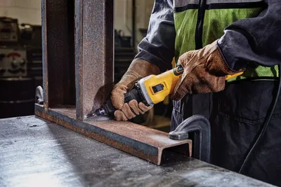 Immagine prodotto di DEWALT DWE4997-QS - Smerigliatrice angolare, senza spazzole, 1.700 Watt