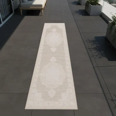 Obrázok produktu pre Koberec béžovej farby s krémovými odtieňmi a vintage ornamentom, vhodný na interiéry aj exteriéry. Rozmer: 80 x 250 cm
