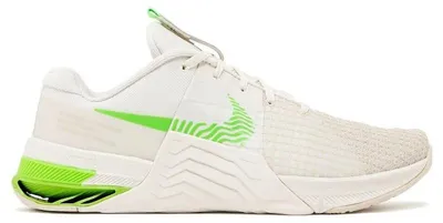 Imagen del producto de Nike Metcon 8, color Phantom Green Strike, talla EU 42