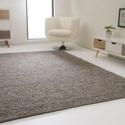 Produktbild von Handwebteppich Lech - Jutekern mit gewalkter Schurwolle in Grau, Größe: 170x240 cm