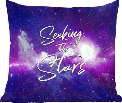 Produktbild von MuchoWow® Zierkissen Sofakissen Wohnzimmer Dekokissen 40x40 cm Zitate - 'Auf der Suche nach den Sternen' - Sprichwörter - Raumfahrt - Jungen - Mädchen - Kinder - Foto Kissen - Schlafzimmer Dekoration