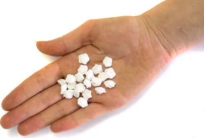 Produktbild von Satinrosen 10mm zum Basteln & Aufnähen 20 Stück Weiß