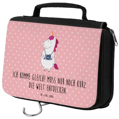 Produktbild von Mr. & Mrs. Panda Kulturbeutel Einhorn Fotograf - Rot Pastell - Geschenk, Kosmetiktasche, Unicorn, beauty case, Fotografie, Kamera, Kulturtasche, Urlaub, Make-Up Tasche