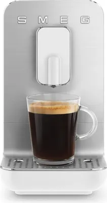 Produktbild von SMEG BCC11WHMEU Kaffeevollautomaten weiß Collezione