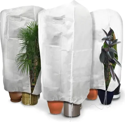 Obrázek produktu pro Sada 3 opakovaně použitelných zimních ochranných pytlů na rostliny z polypropylenu (120 x 180 cm) se stahovací šňůrkou a zipem, vhodných k ochraně rostlin v zimě.