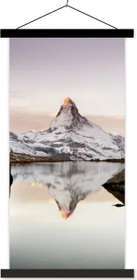 Produktbild von MuchoWow® Textilposter Blick vom Stellisee auf das Matterhorn in der Schweiz 60x120 cm mit schwarzem Rahmen - Magnete