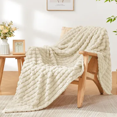 Image de Couverture en flanelle à carreaux décorative 150x200 cm Beige