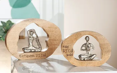 Produktbild von Gilde Skulptur, oval, "Wohlfühlen", Spruch, Yoga, Aluminium, Holz, naturfarben, silberfarben, VE 4, L. 3,5 cm, B. 20 cm, H. 14 cm Höhe: 14.00 cm Breite: 20.00 cm Tiefe: 3.50cm 51769