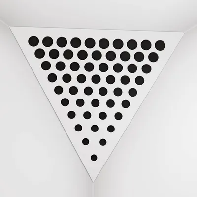 Immagine prodotto di Confezione da 2 – Bass trap per angoli del soffitto "Triangle-F" | Schiuma acustica piramidale con pannello HDF laminato e rivestimento in tessuto [ROUNDS - Bianco | Nero]