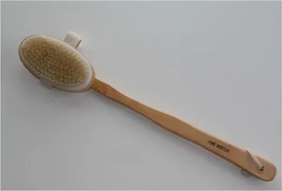 Zdjęcie produktu dla Szczotka do kąpieli 42 cm, drewniana