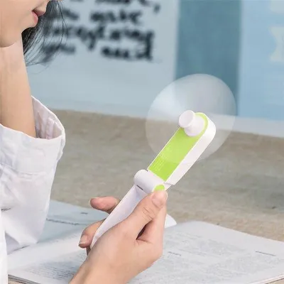 Immagine prodotto di Ventilatore da viaggio pieghevole e portatile, mini ventilatore da scrivania, ventilatore portatile silenzioso - Verde