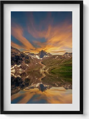 Produktbild von Bergsee und Sonnenuntergang– Wandbild mit Rahmen – Gerahmtes Bild  – Wanddekoration – 50x70 cm –  Schwarz Rahmen