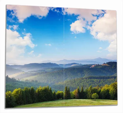 Produktbild von Wallario Herdabdeckplatte aus Glas, Größe 60 x 52 cm 2-teilig, Motiv Berglandschaft im Gebirge unter blauem Himmel