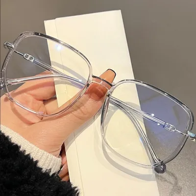 Produktbild von PACIEA Lesebrille Blaulichtfilter Quadratische Anti-Müdigkeit Computer Gaming Schutz für Damen Grau +200