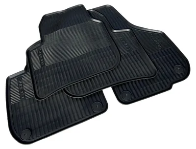 Produktbild von Skoda SuperB 2 Gummimatten Fußmatten 3T Gummi schwarz Logo Original