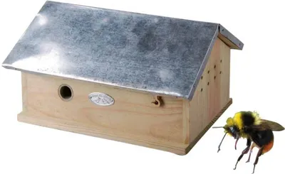 Produktbild von Esschert Design Hummel Haus; WA08
