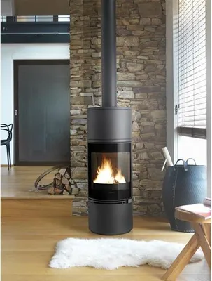 Image de Poêle à bois Alcor étanche - fonte 6 kW