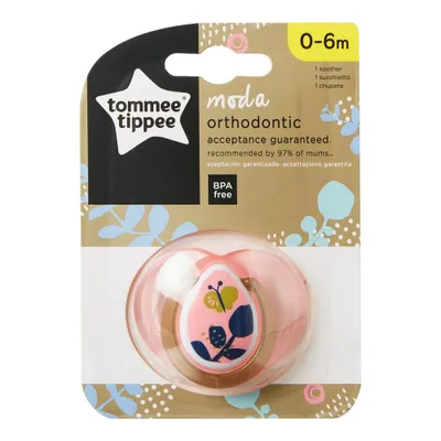 Produktbild von Tommee Tippee Moda Beruhigungsschnuller 0-6 Monate für Mädchen