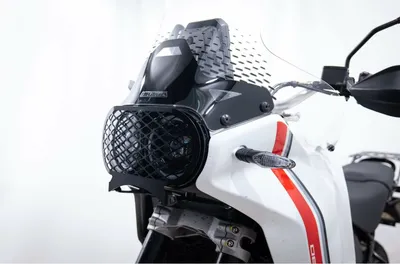Zdjęcie produktu dla Osłona reflektorów ISOTTA z kratką do DUCATI Desert X