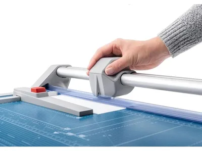 Produktbild von Dahle 552, 2 mm, 20 Blätter, 51 cm, Automatisches Spannen, Edelstahl, A3
