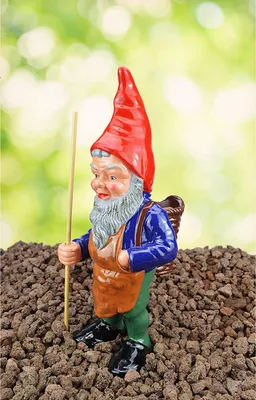 Produktbild von Heissner WALDFRIED, der Sammlerzwerg mit Korb (06374-00)