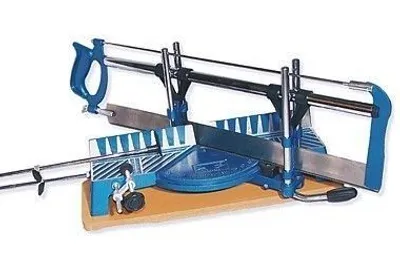 Zdjęcie produktu dla ręczna piła ukosowa 550 mm do profili skrzydeł